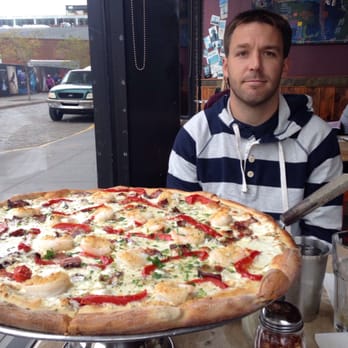 Ignazio's - Shrimp Pizza - Pizza Near Me - Brooklyn, New York
