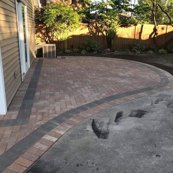 JG Landscaping Services & Snow Removal - a brick patio - Snow Removal Near Me - Brookfield, Illinois