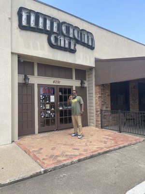 Elite Cigar Cafe by null