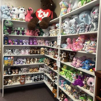 Valhalla Restaurant - Gift shop still - Breakfast & Brunch Near Me - Visalia, California