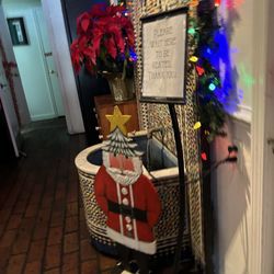Omar's Carriage House - Inside