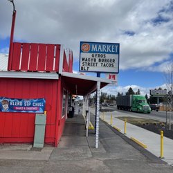 Quick Stop Market - They claim to have Wagyu Burgers!!