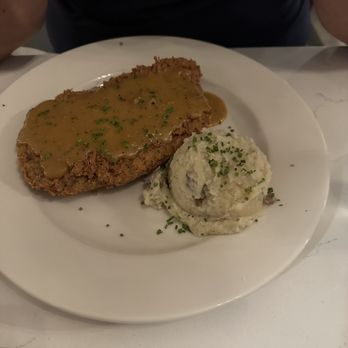 Taste on Main - Seafood Near Me - Buda, Texas