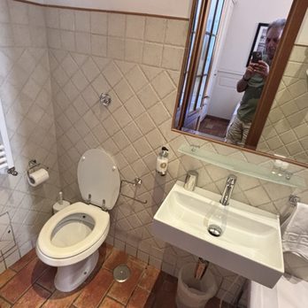 Aenea Superior Inn - Hotels Near Me - Rome, RM