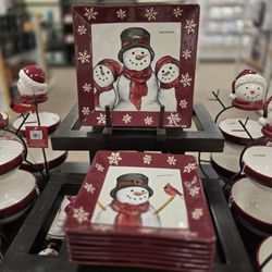 Kohl's - Plates
