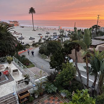 Ocean Blue - Vacation Rentals Near Me - Encinitas, California Ocean Blue - Vacation Rentals Near Me - Encinitas, California