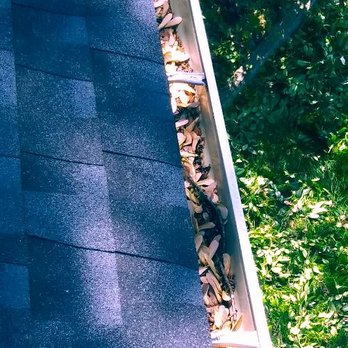 Julian's Landscape and Property Maintenance - Gutter cleaning - Lawn Services Near Me Julian's Landscape and Property Maintenance - Gutter cleaning - Lawn Services Near Me