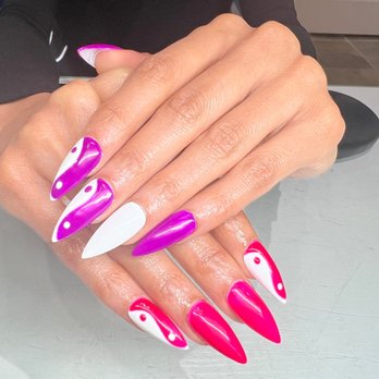 Lab & Lounge - M.A.D. Nails - 9/6 Apres Set With the weekly special design - paint job was LIT!! but unfortunately they didn't stick and I lost several within 4 hours - Nail Salons Near Me - New Orleans, Louisiana Lab & Lounge - M.A.D. Nails - 9/6 Apres Set With the weekly special design - paint job was LIT!! but unfortunately they didn't stick and I lost several within 4 hours - Nail Salons Near Me - New Orleans, Louisiana