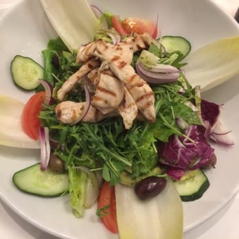 Trattoria La Strada - Italian Near Me - Berlin, BE