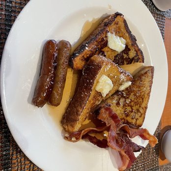 Thirty O Three - French Toast, Bacon, Turkey Sausage links - Salad Near Me - Lisle, Illinois