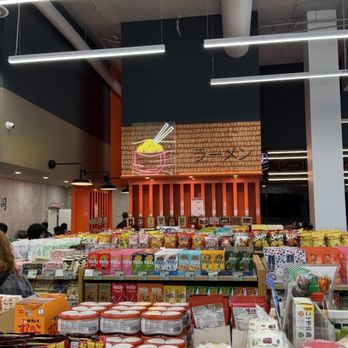 Sakura Market - interior - Convenience Stores Near Me - San Jose, California Sakura Market - interior - Convenience Stores Near Me - San Jose, California