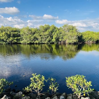 SE Coral Reef Park - Parks Near Me - River Park, Florida SE Coral Reef Park - Parks Near Me - River Park, Florida