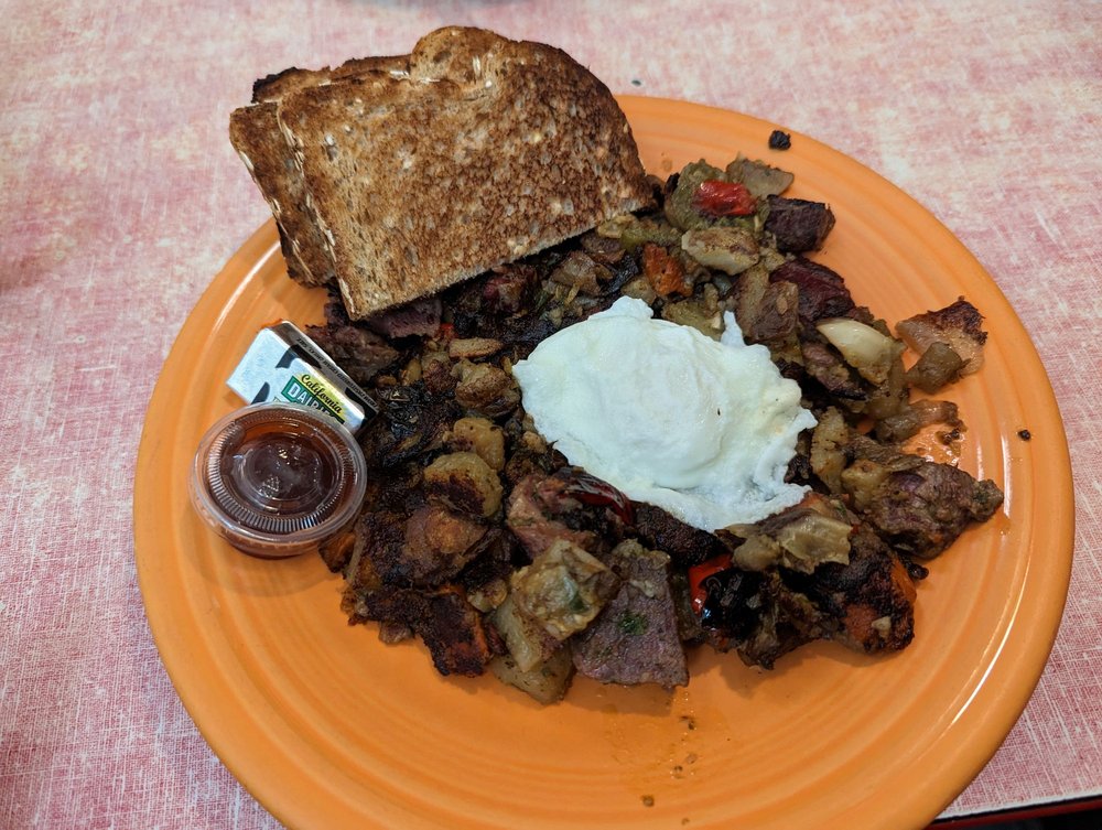 Mama's Royal Cafe