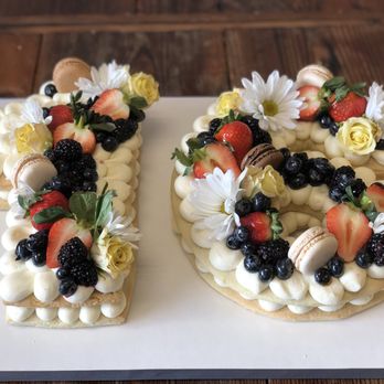 Cake Lady - Cookies tart for a sweet 16 with fresh fruit and flowers - Bakeries Near Me - Collinsville, Oklahoma