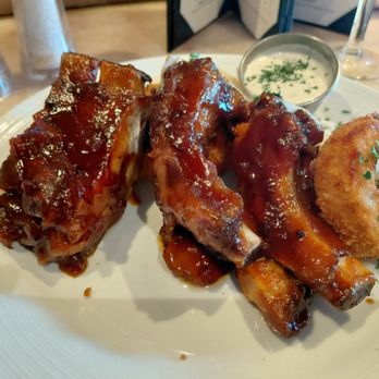 Stanford's - The HH ribs. - American Near Me - Seattle, Washington Stanford's - The HH ribs. - American Near Me - Seattle, Washington