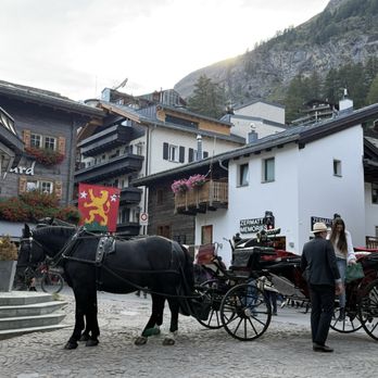 Mont Cervin Palace - Hotels Near Me - Zermatt, VS Mont Cervin Palace - Hotels Near Me - Zermatt, VS