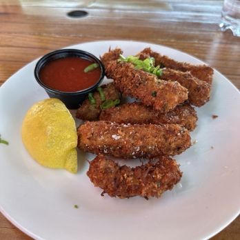 Sunnyside Marina - Fried Calamari - Boating Near Me - Tahoe City, California Sunnyside Marina - Fried Calamari - Boating Near Me - Tahoe City, California