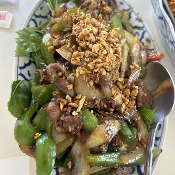 Little Siam Thai Cuisine - Beef and garlic stir fry - Thai Near Me - Van Nuys, California
