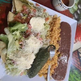 super amanecer - Enchiladas Verdes de Pollo - Latin American Near Me - Charlottesville, Virginia super amanecer - Enchiladas Verdes de Pollo - Latin American Near Me - Charlottesville, Virginia