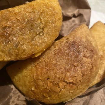 Fabio's Chicken Restaurant Takeout - Latin American Near Me - Philadelphia, Pennsylvania Fabio's Chicken Restaurant Takeout - Latin American Near Me - Philadelphia, Pennsylvania