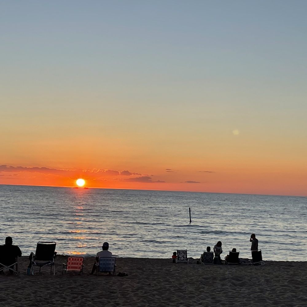 Oval Beach - Beaches Near Me - Saugatuck, Michigan