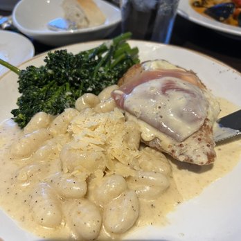 Latitude 34 - brie chicken - New American Near Me - Camarillo, California Latitude 34 - brie chicken - New American Near Me - Camarillo, California