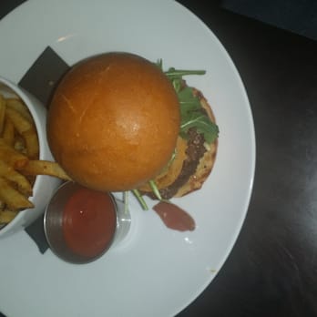 Table 128 - Baby burger rossini - New American Near Me - Des Moines, Iowa