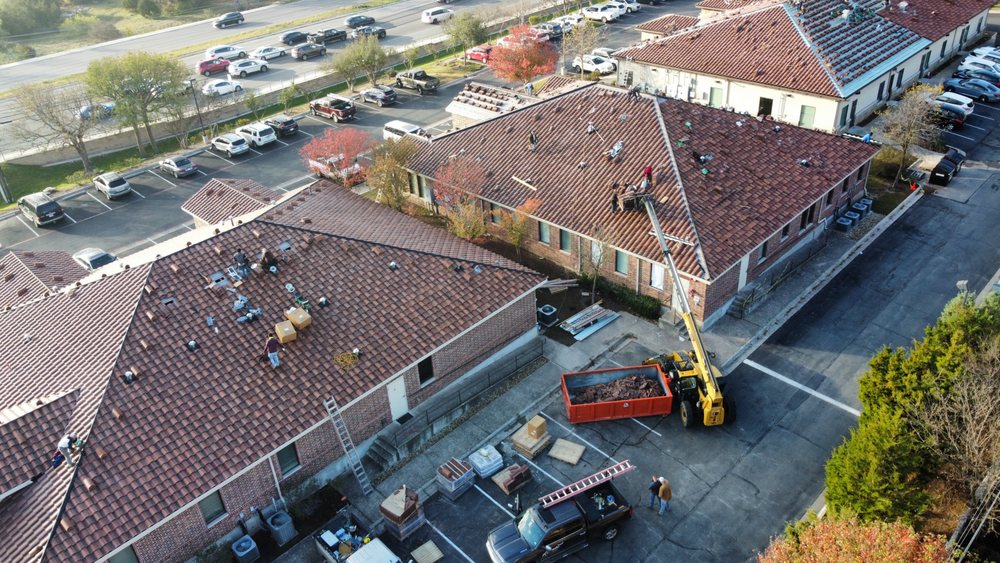 Slide of Comanche Roofing