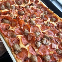 Ledo Pizza