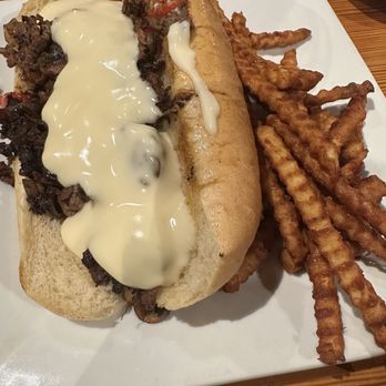 District Pour House - KC Chiefs steak - Bars Near Me - Shawnee, Kansas District Pour House - KC Chiefs steak - Bars Near Me - Shawnee, Kansas