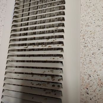 The Belmont - Air vent in apartment 2004 building - Apartments Near Me - Durham, North Carolina The Belmont - Air vent in apartment 2004 building - Apartments Near Me - Durham, North Carolina