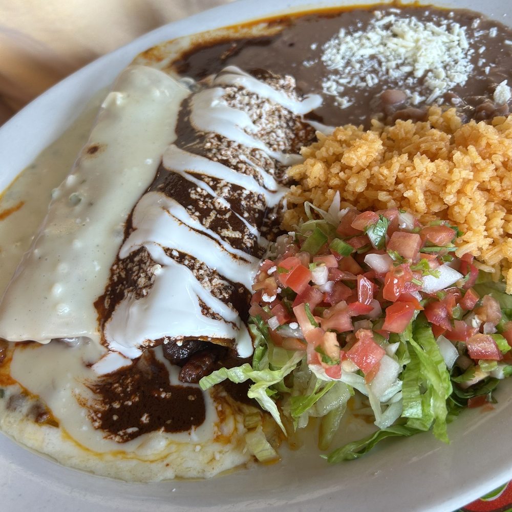 Maximo's Cantina - Mexican Near Me - Elkhorn, Nebraska Maximo's Cantina - Mexican Near Me - Elkhorn, Nebraska