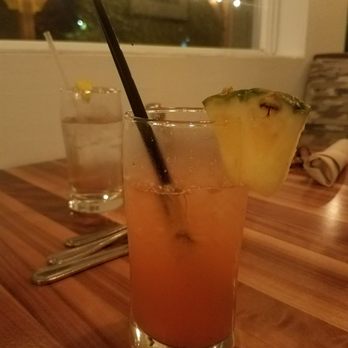 Lakeside Bar & Grill - Tropical margarita - American Near Me - Portland, Oregon Lakeside Bar & Grill - Tropical margarita - American Near Me - Portland, Oregon