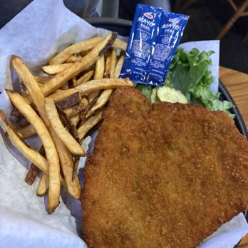 Freddy T's Bar & Grill - Tenderloin - Sports Bars Near Me - Overland Park, Kansas