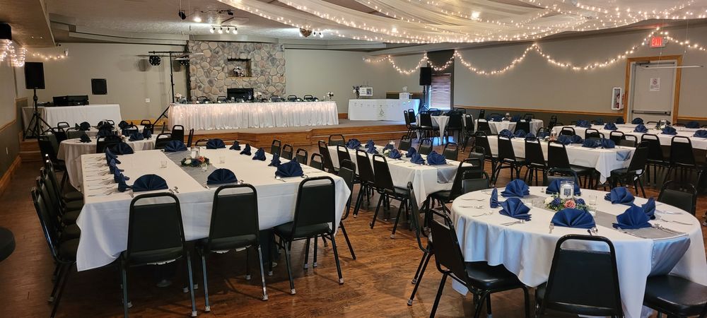 Country Creek Reception Hall Logo