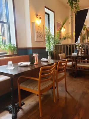 Bird In Hand by null