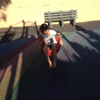 Waialae Iki Neighborhood Park - Spinning chair - Parks Near Me - Honolulu, Hawaii