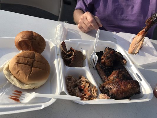 The Original Ronnie's BBQ by null