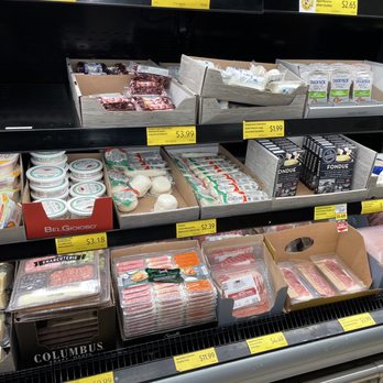 ALDI - a display of food items in a grocery store - Grocery Near Me - Reynoldsburg, Ohio ALDI - a display of food items in a grocery store - Grocery Near Me - Reynoldsburg, Ohio