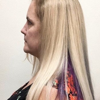 Salon Pink - I'm back to my beautiful blonde, created by Stacy. - Hair Stylists Near Me - Anaheim, California Salon Pink - I'm back to my beautiful blonde, created by Stacy. - Hair Stylists Near Me - Anaheim, California