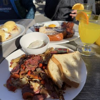 Cafe M - Breakfast & Brunch Near Me - Berkeley, California