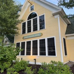 The Little Pub - exterior