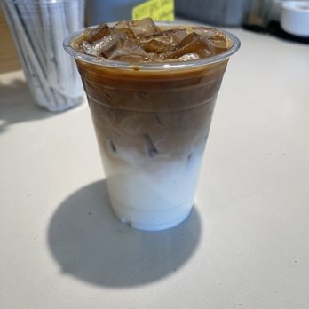 Yellow Brick Coffee - Iced Vanilla Latte - Coffee & Tea Near Me - Tucson, Arizona