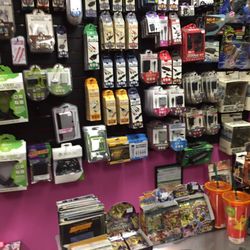 The Arcade 80's - Plenty of accessories