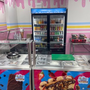 Delicious Artesanal Ice Cream - Ice Cream & Frozen Yogurt Near Me - Menifee, California Delicious Artesanal Ice Cream - Ice Cream & Frozen Yogurt Near Me - Menifee, California