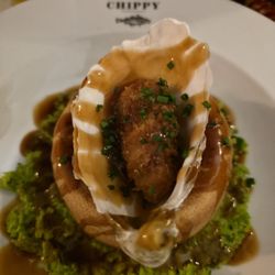 The Mayfair Chippy - Oyster beef pie