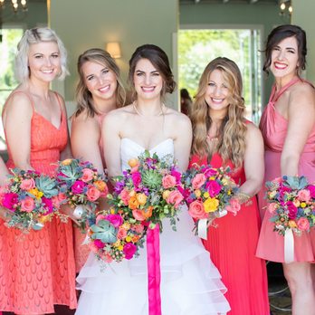 Mulberry Row - Bridal Party Flowers - Florists Near Me - Sherman Oaks, California Mulberry Row - Bridal Party Flowers - Florists Near Me - Sherman Oaks, California