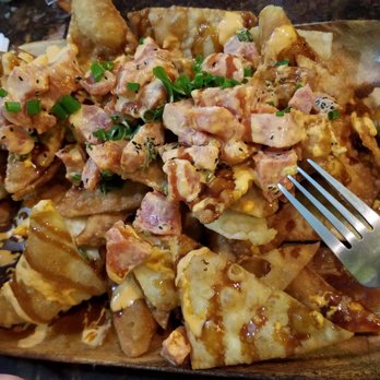 Kehau's Kitchen - Poke nacho - Hawaiian Near Me - Aiea, Hawaii