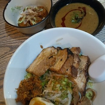 Momonoki - Cafes Near Me - Atlanta, Georgia