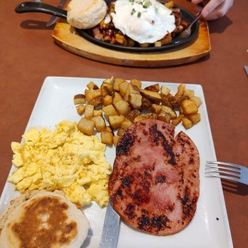 105 Cafe - Outstanding breakfast - American Near Me - Conroe, Texas